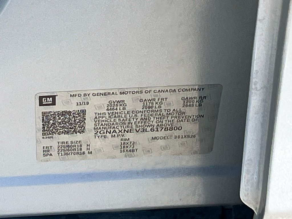 Used 2020 Silver Chevrolet Premier image 31