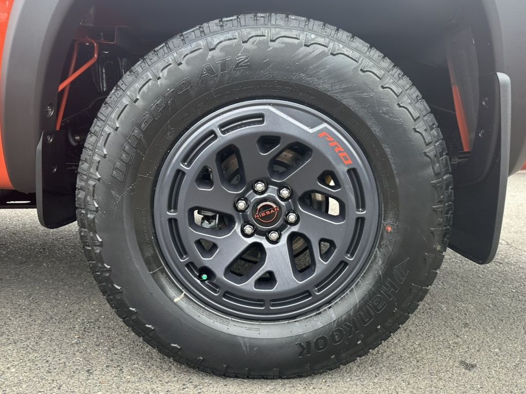 2025 Nissan Frontier PRO-4X