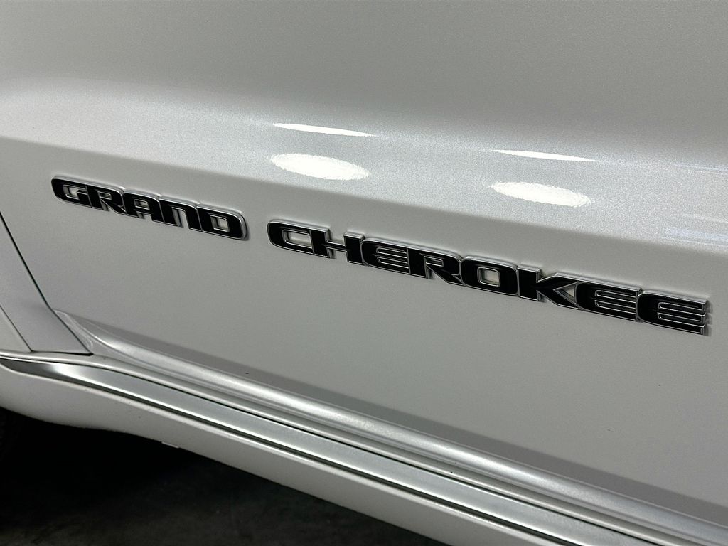 JeepGrand Cherokee28