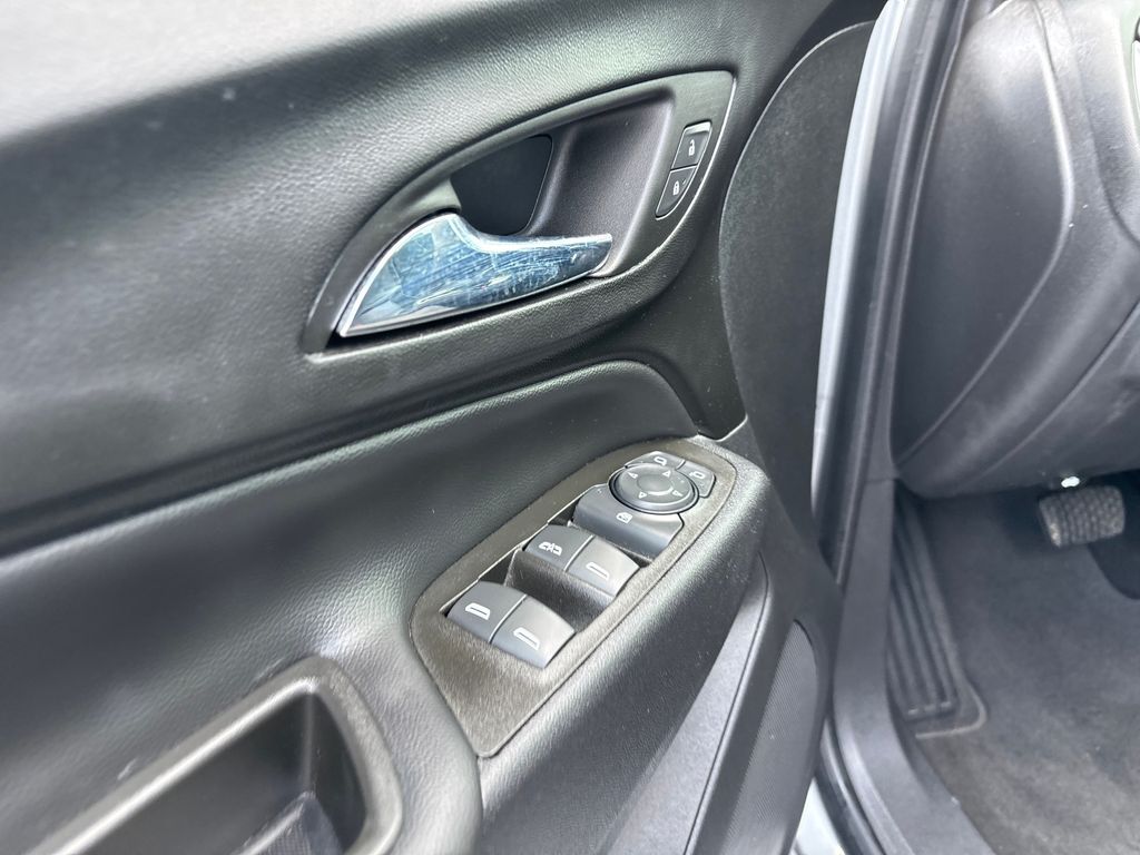 Used Car 2023 Chevrolet Equinox  Lt For Sale Under $25,000 In Austin, Texas