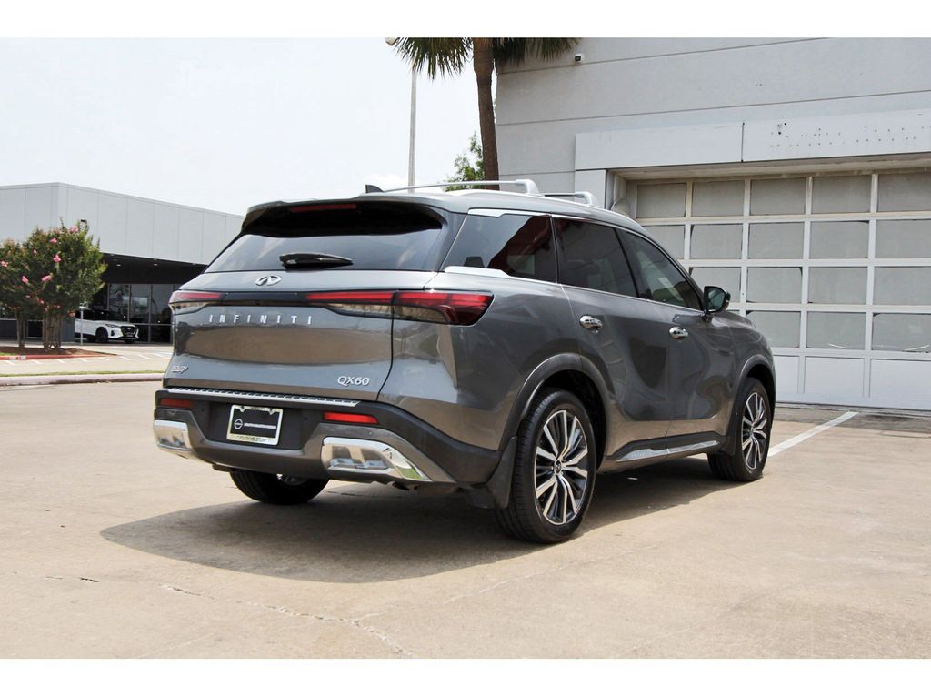 2022 INFINITI QX60 Sensory - 3