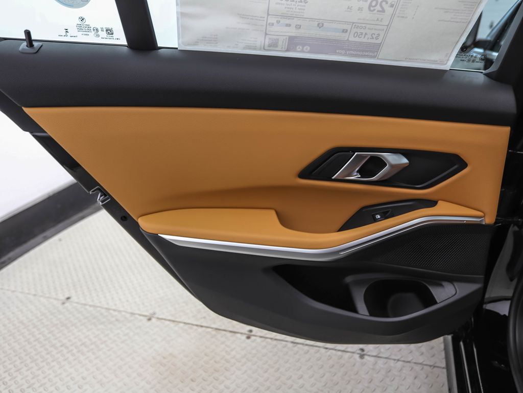 Thumbnail: 2026 BMW 3 Series - 20