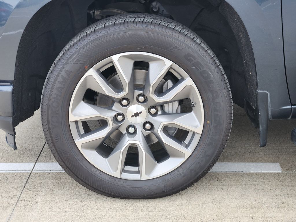 2019 Chevrolet Silverado 1500 RST - 9