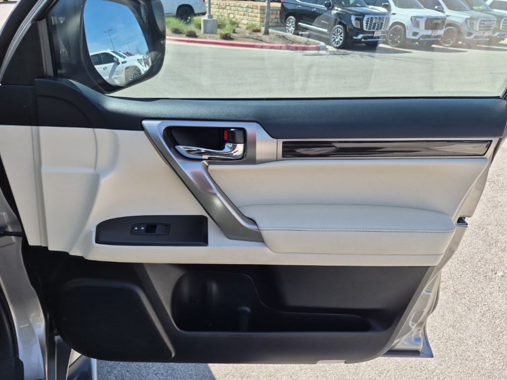 Used Car 2022 Lexus Gx  460 For Sale Under $60,000 In Austin, Texas