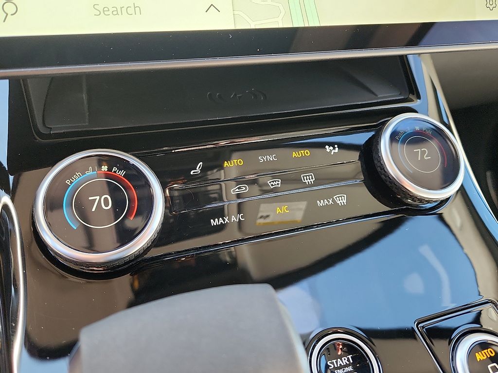 Thumbnail: 2023 Land Rover Range Rover Sport - 16