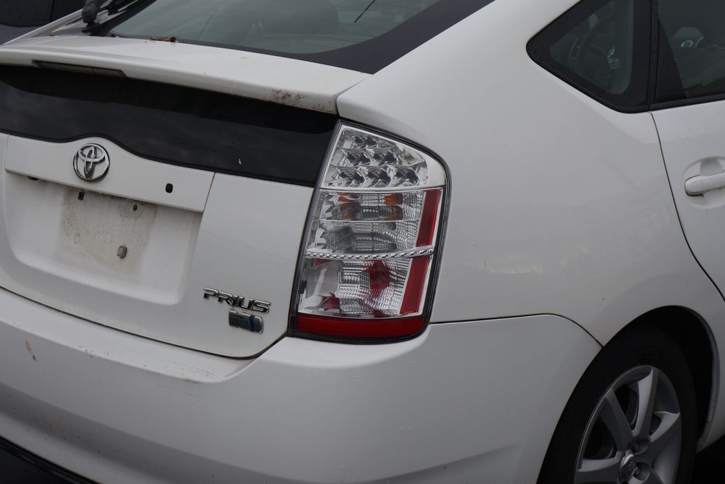 Thumbnail: 2007 Toyota Prius - 9