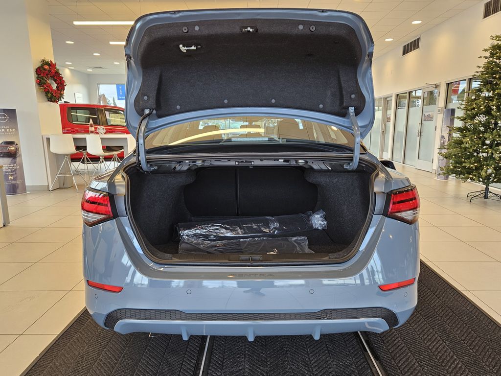 2025 Nissan Sentra SV