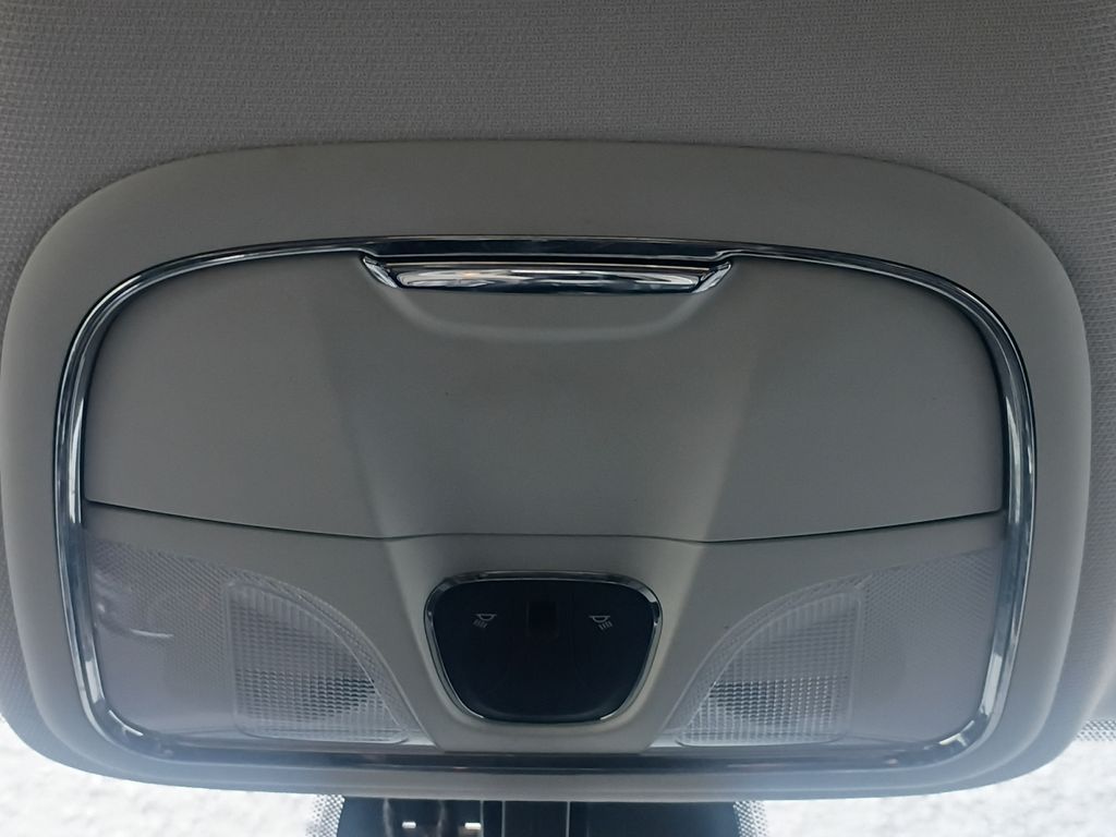 Used Car 2020 Jeep Cherokee  Trailhawk For Sale Under $15,000 In Austin, Texas