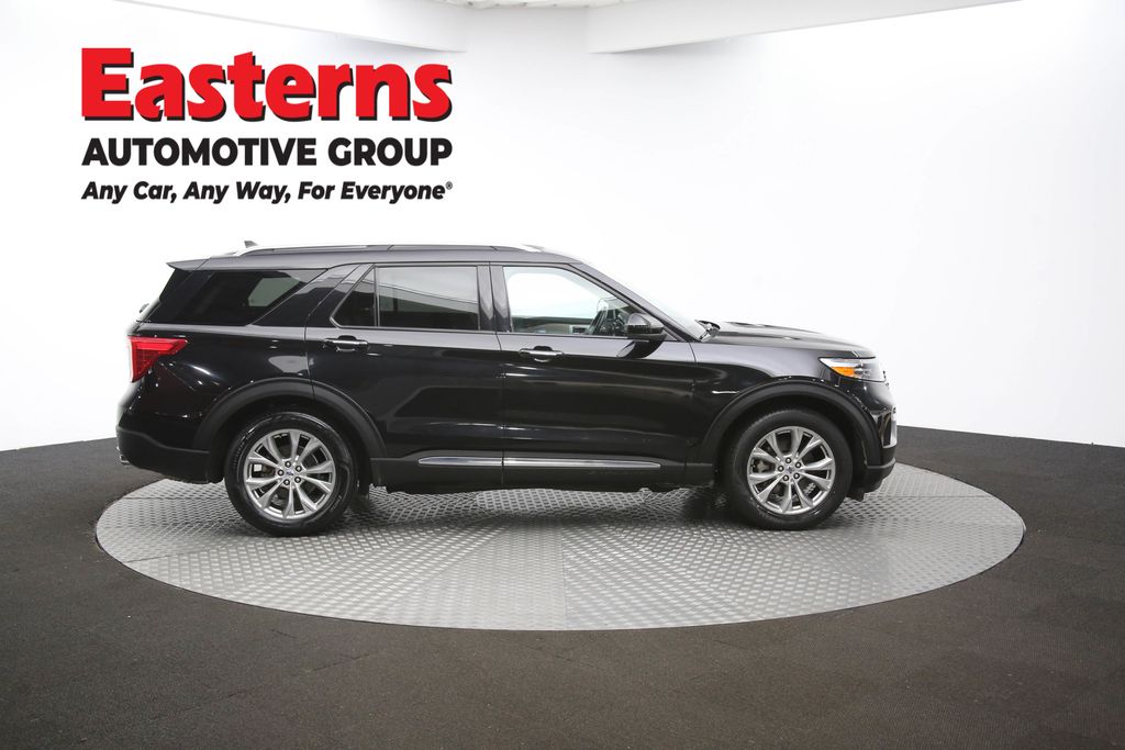 Used 2023 Black Ford Limited image 46