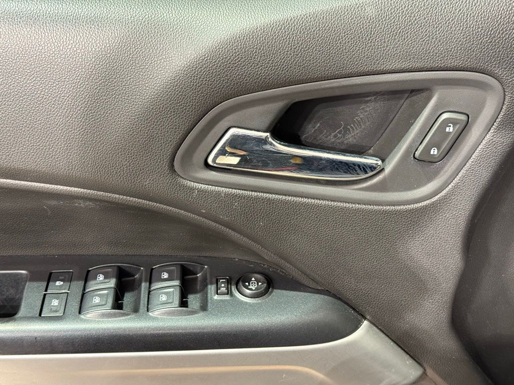 Thumbnail: 2019 Chevrolet Colorado - 13