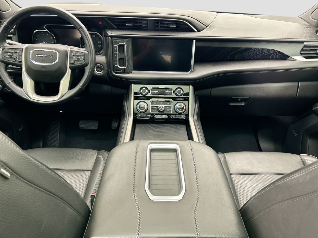 Thumbnail: 2021 GMC Yukon - 16