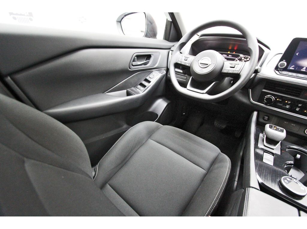 2024 Nissan Rogue S - 5