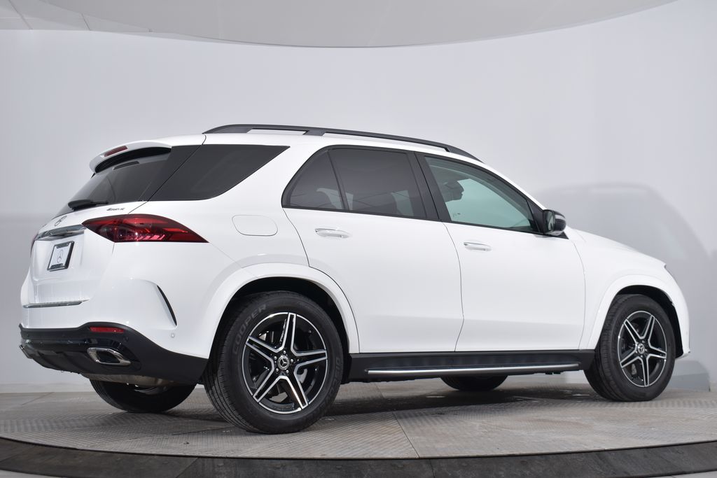 Thumbnail: 2026 Mercedes-Benz GLE - 7