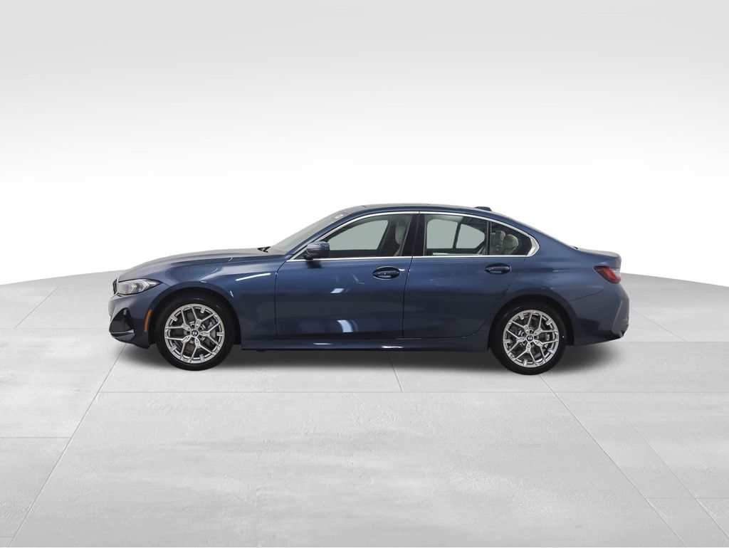 Thumbnail: 2025 BMW 3 Series - 3