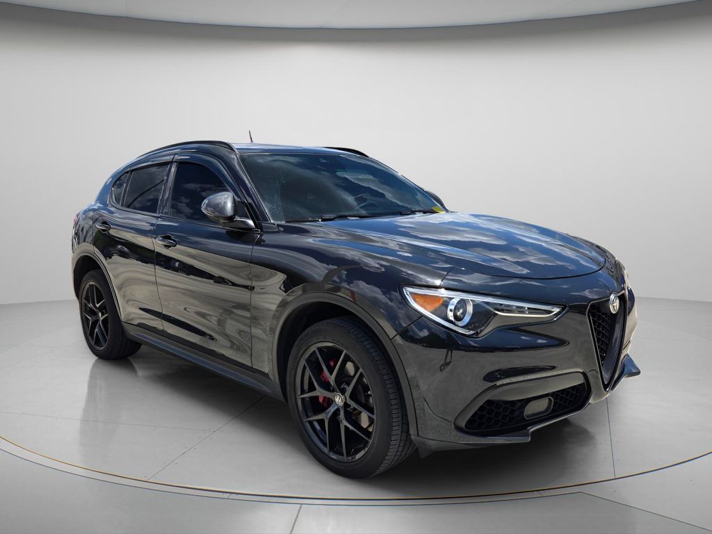 2020 Alfa Romeo Stelvio - $14,393