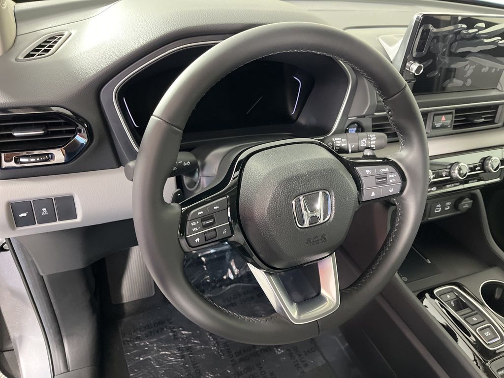 Thumbnail: 2025 Honda Pilot - 25
