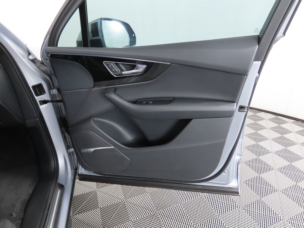 2019 Audi Q7 SE Premium Plus 27