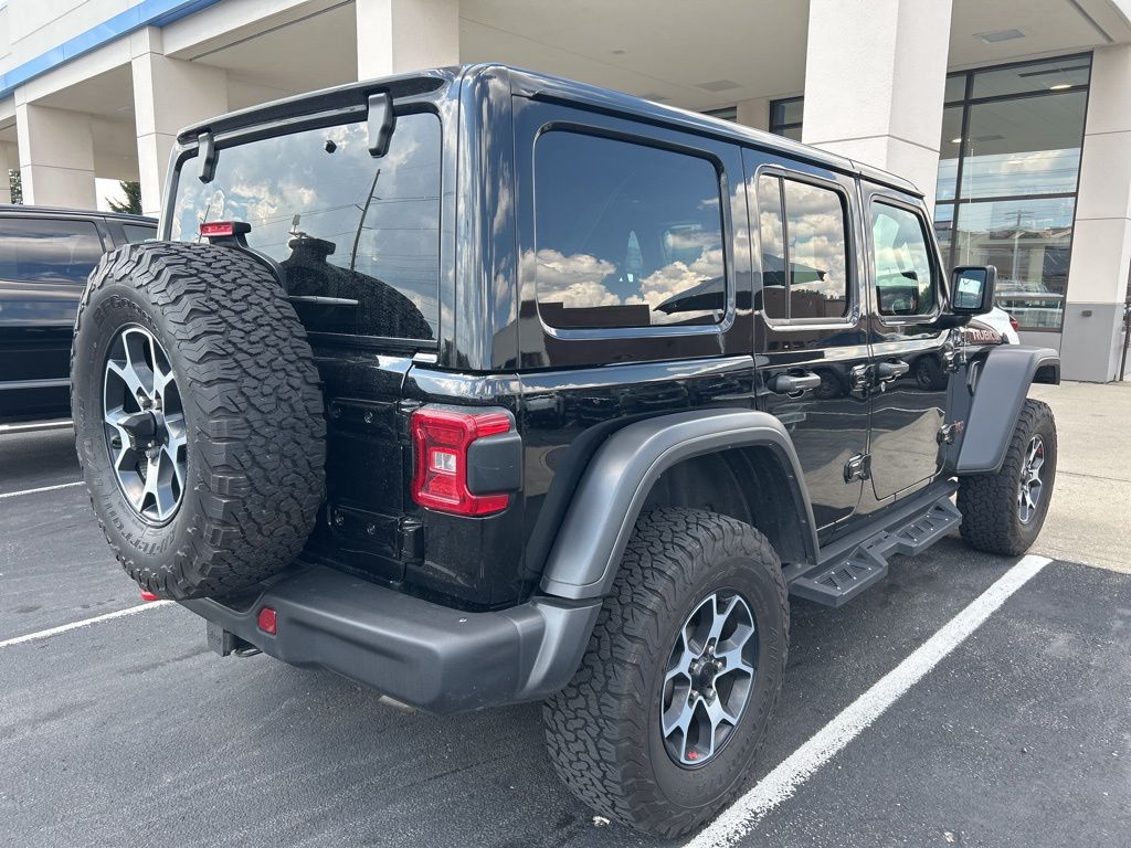 Thumbnail: 2022 Jeep Wrangler - 3
