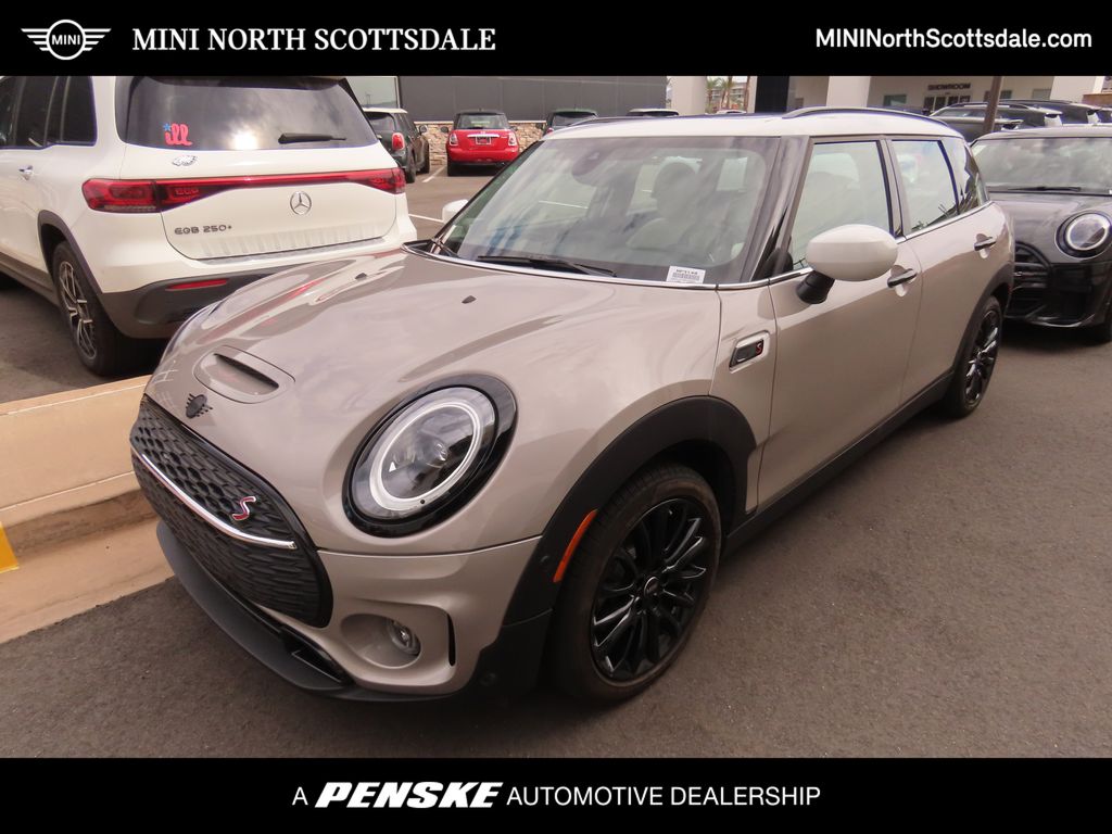 Thumbnail: 2023 MINI Cooper Clubman - 1