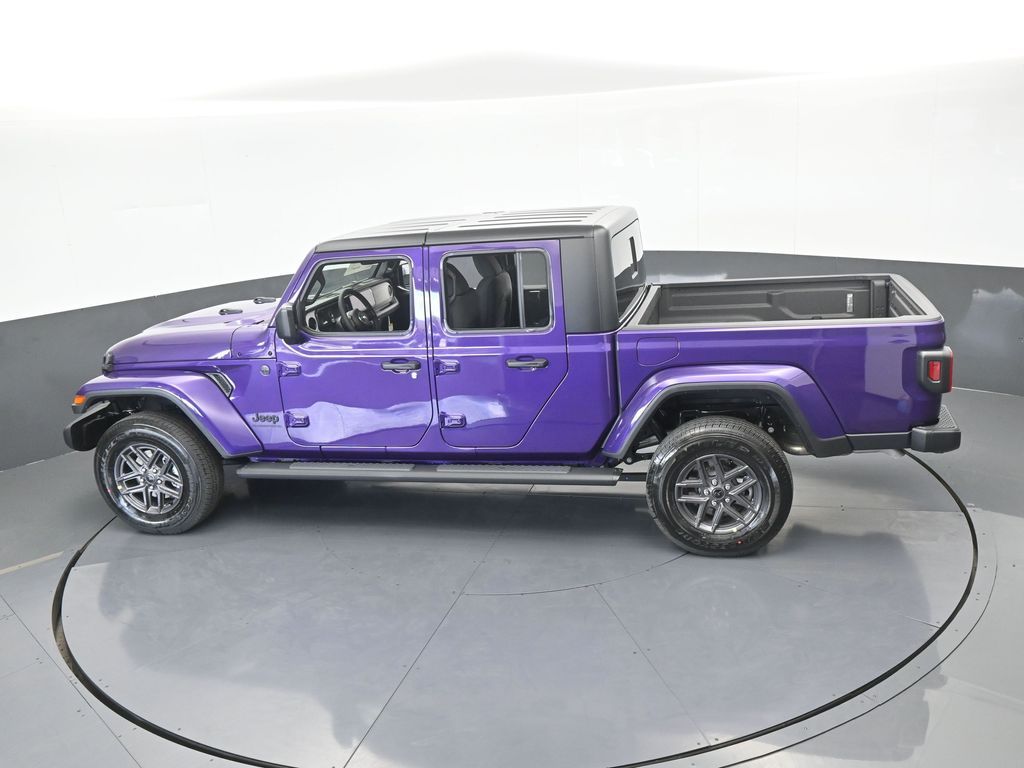 New 2026 Reign Jeep Sport S image 40