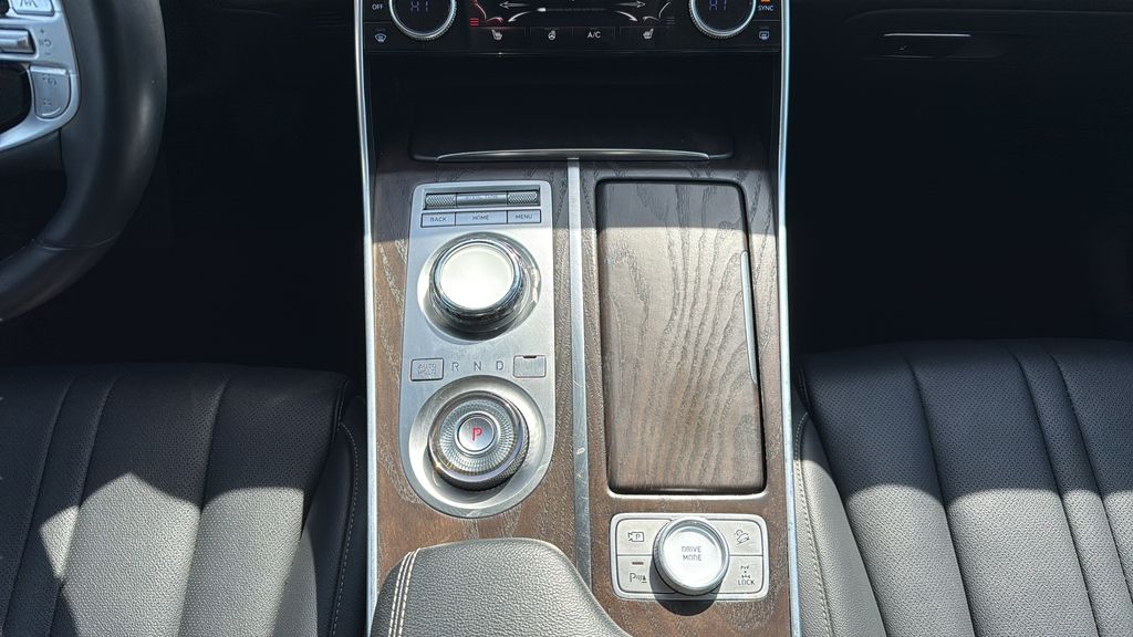 2024 Genesis GV80