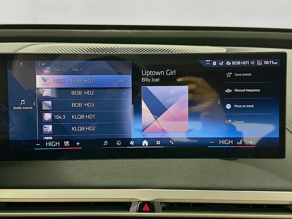 Thumbnail: 2026 BMW iX - 11