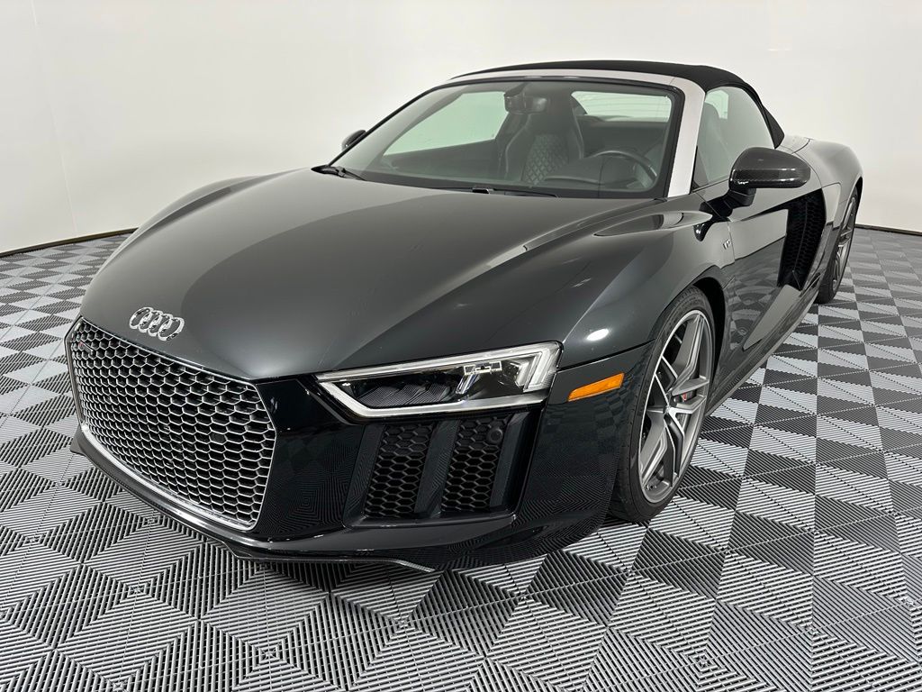 Thumbnail: 2018 Audi R8 - 7