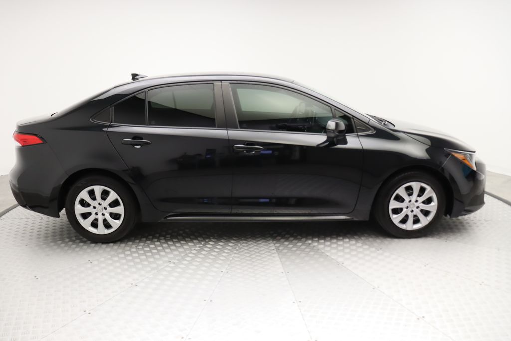 Thumbnail: 2021 Toyota Corolla - 7