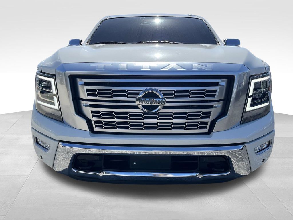 2021 Nissan Titan Platinum Reserve 3