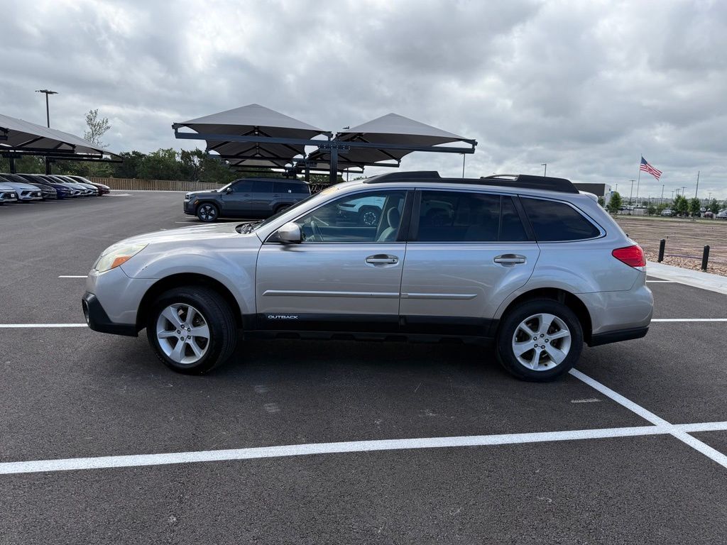 Thumbnail: 2014 Subaru Outback - 8