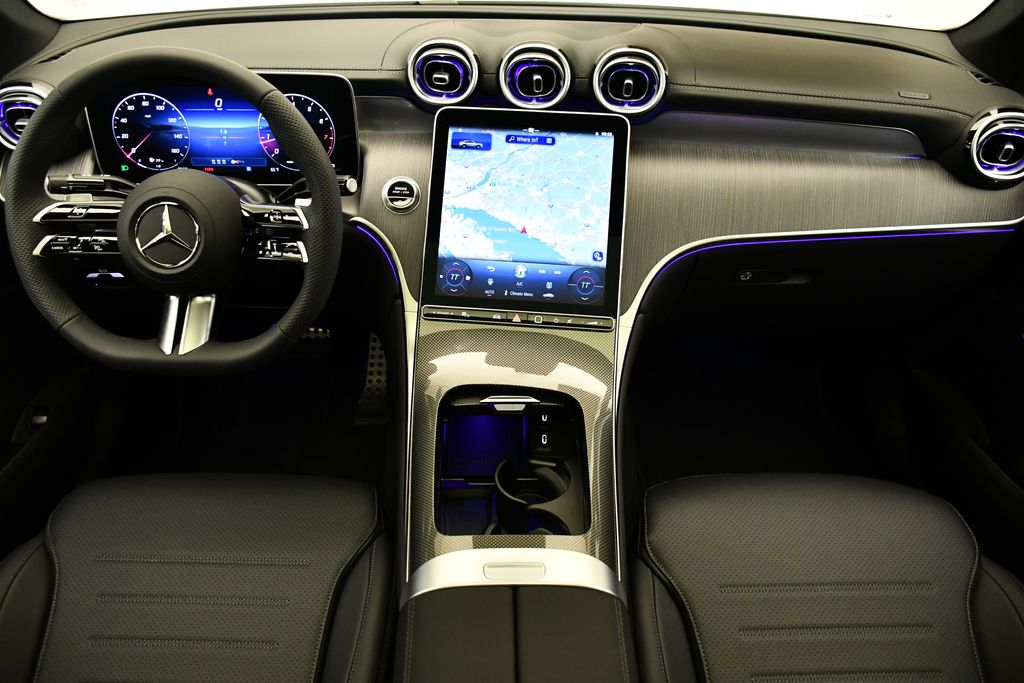 Thumbnail: 2025 Mercedes-Benz GLC - 20