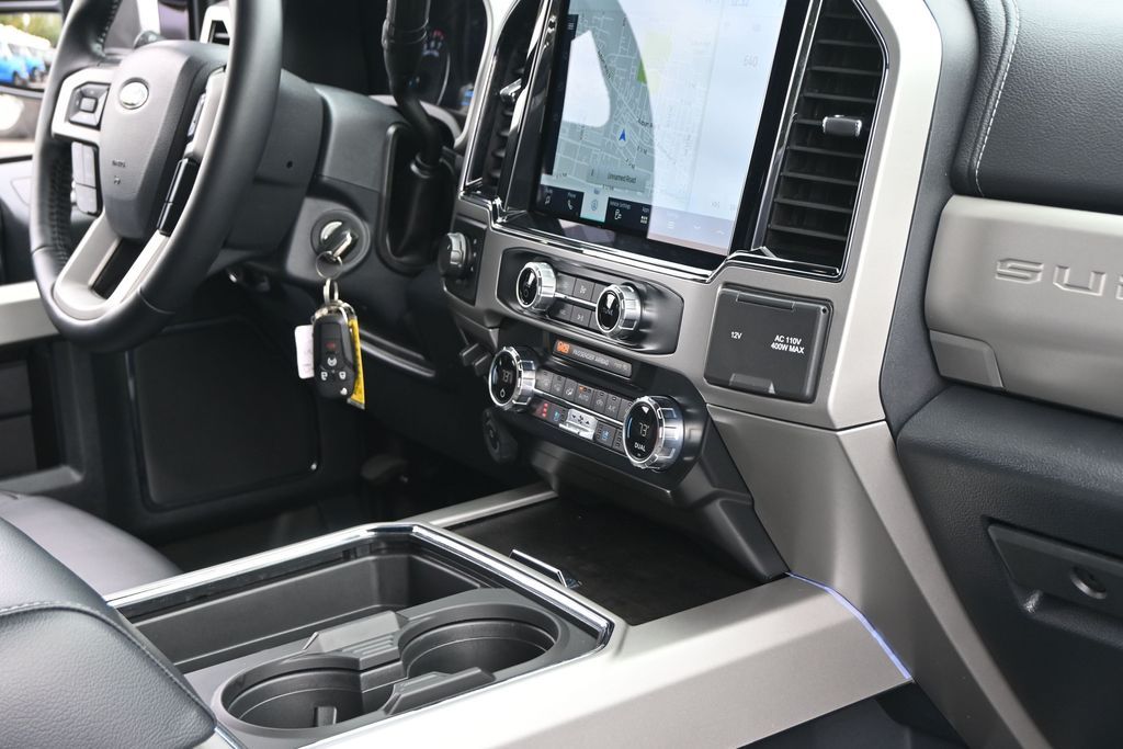 2022 Ford F-250 Super Duty LARIAT