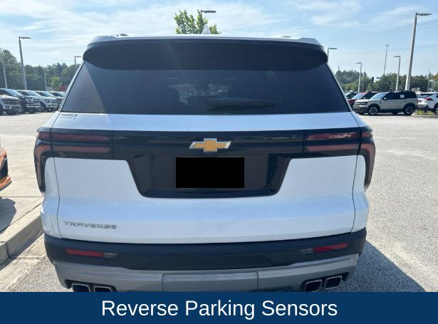 2026 Chevrolet Traverse FWD LT
