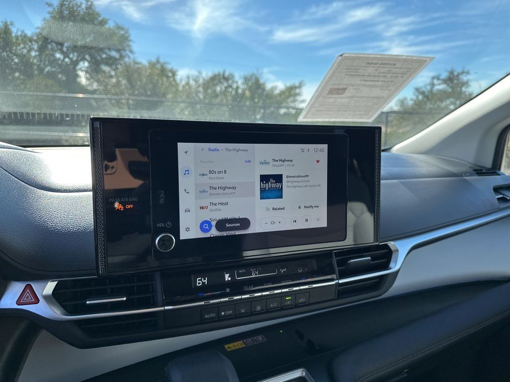 Used Car 2025 Toyota Sienna  Le For Sale Under $40,000 In Austin, Texas