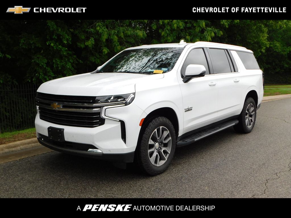 2022 Chevrolet Suburban LT Hero Image
