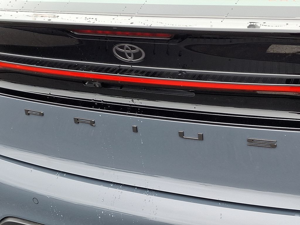 Thumbnail: 2025 Toyota Prius - 30