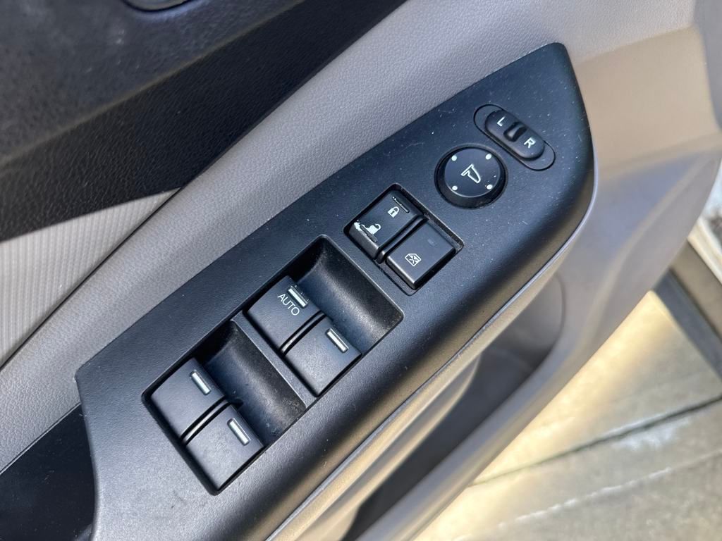 2013 Honda CR-V LX photo