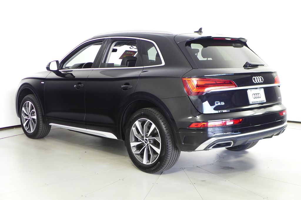 Thumbnail: 2023 Audi Q5 - 9