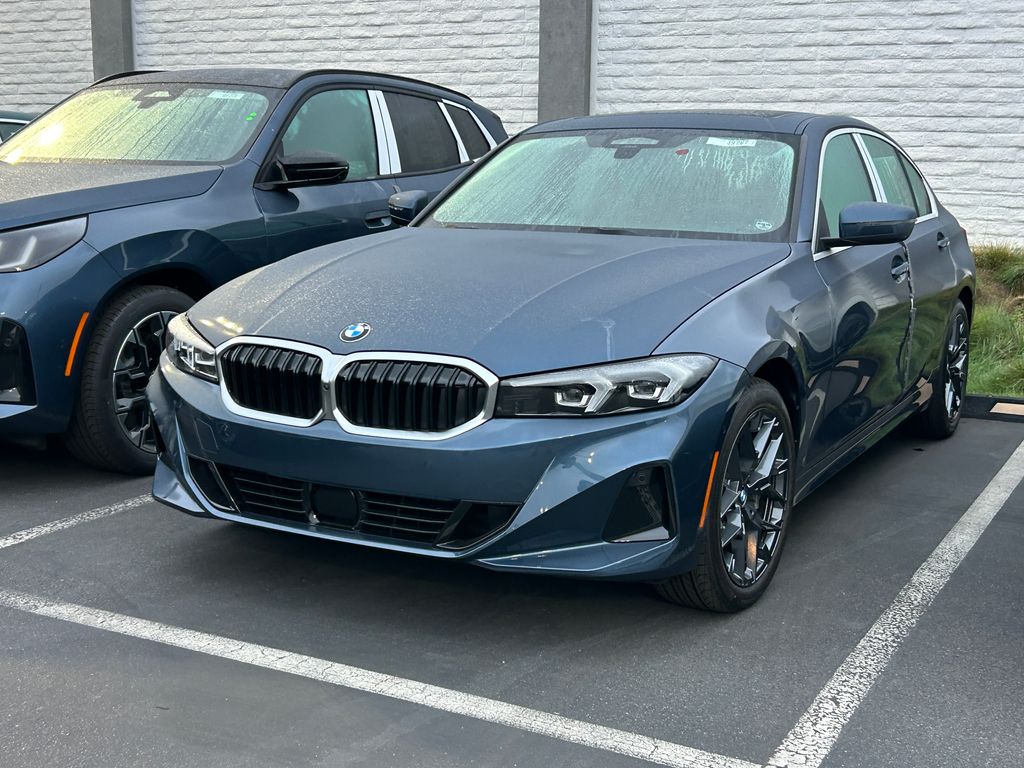 Thumbnail: 2026 BMW 3 Series - 2