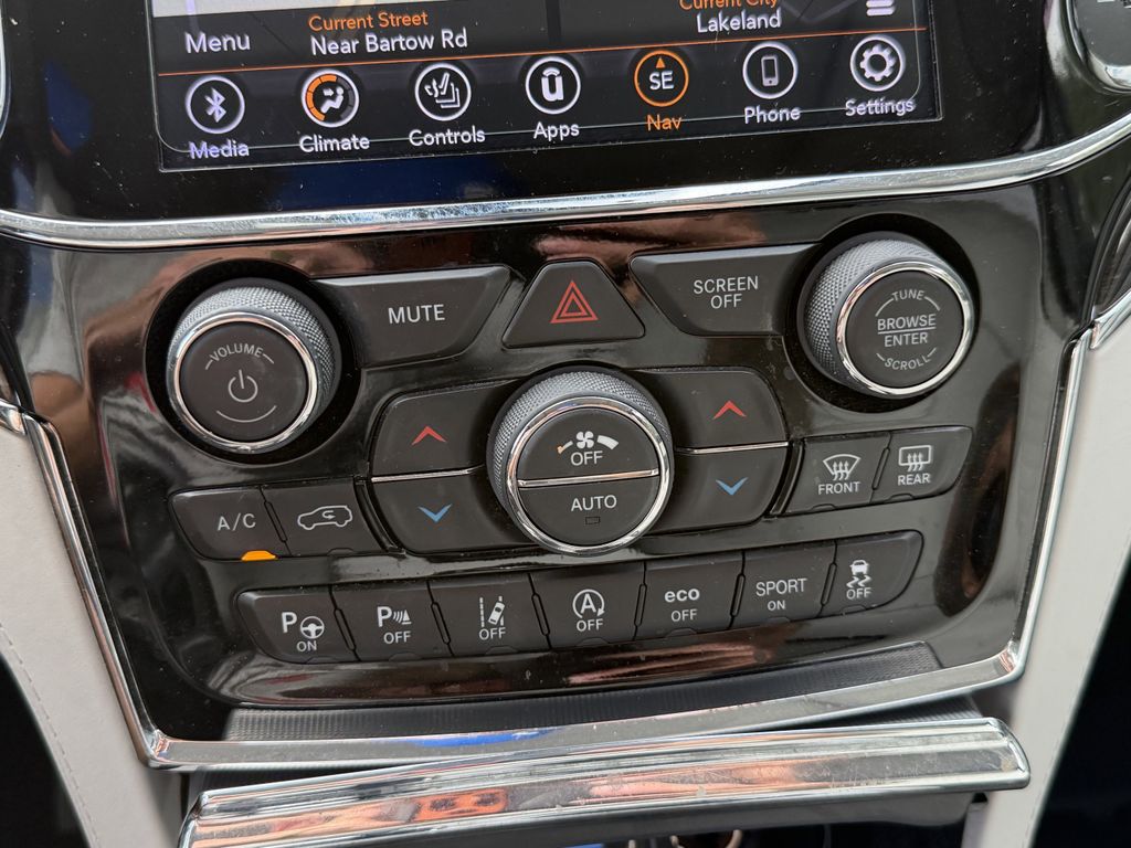used 2020 Jeep Grand Cherokee car, priced at $24,993
