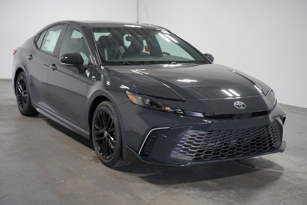 Thumbnail: 2025 Toyota Camry - 3