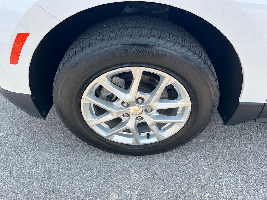 Used 2024 Chevrolet Equinox SUV