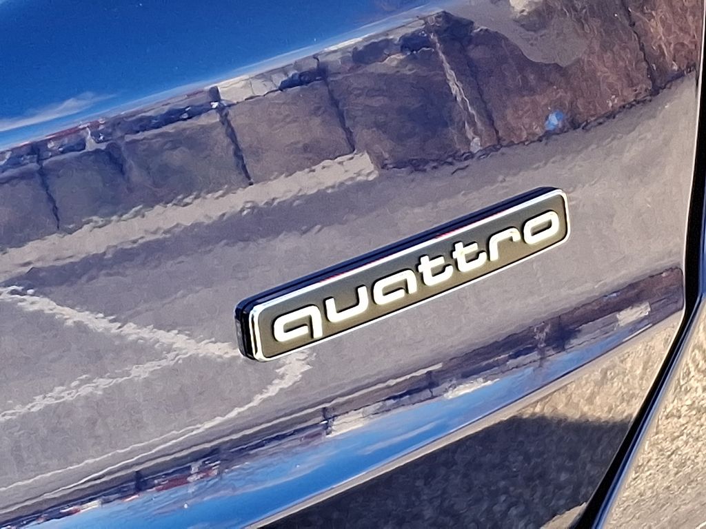 Thumbnail: 2025 Audi Q3 - 7