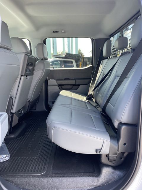 2025 Ford F-450 Chassis XL