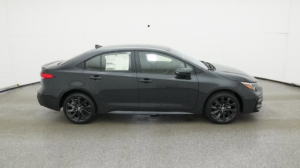 2025 Toyota Corolla SE 31