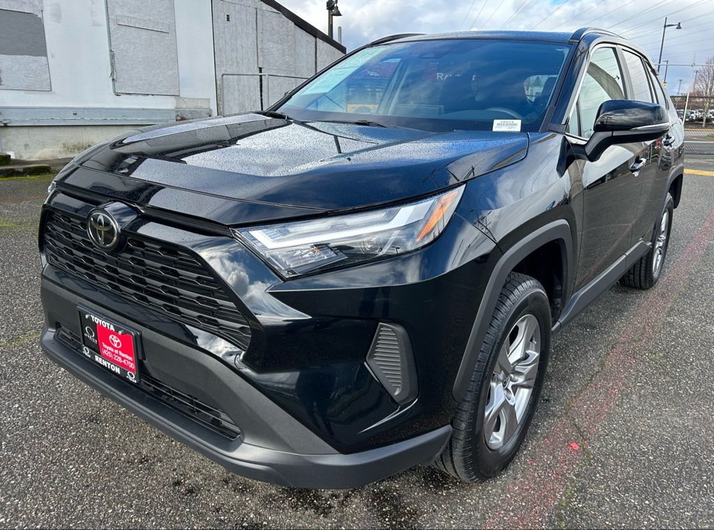 2024 Toyota RAV4 XLE AWD