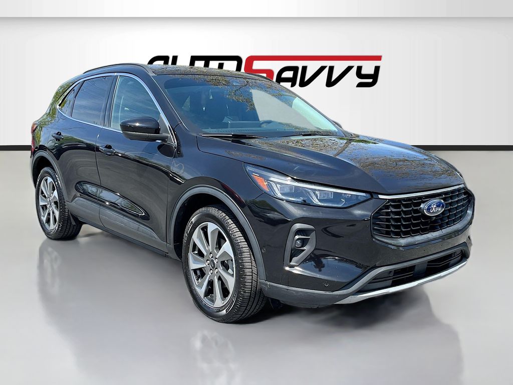 2024 Ford Escape Platinum