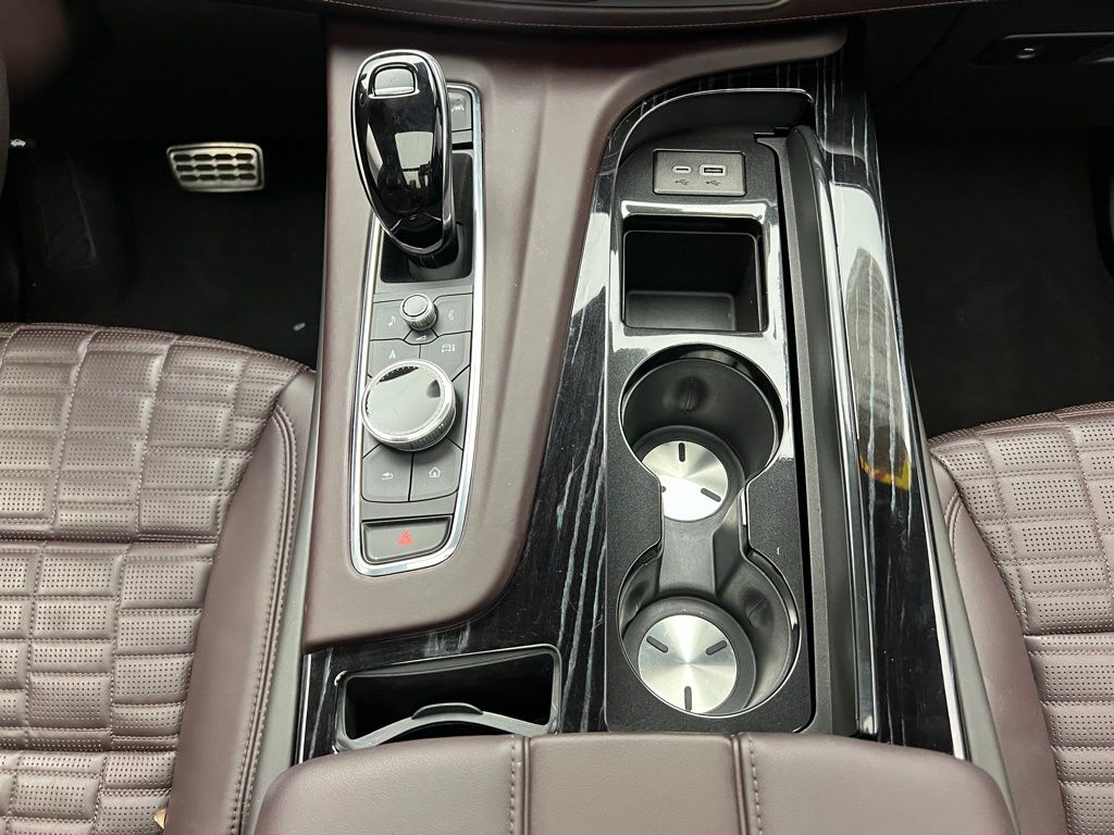 Thumbnail: 2023 Cadillac Escalade - 14