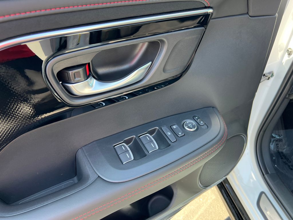 Thumbnail: 2025 Acura ADX - 12