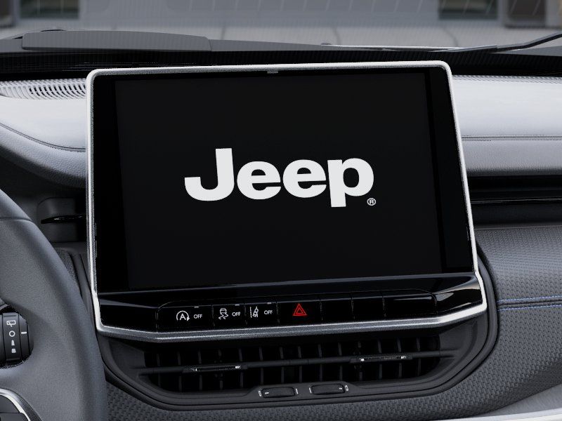 New 2026 Silver Jeep Latitude image 19